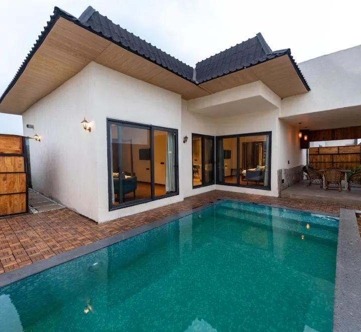 Palm Villas Amritsar Zewnętrze zdjęcie
